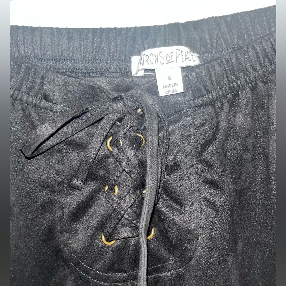 Black bell bottoms - Picture 2 of 5